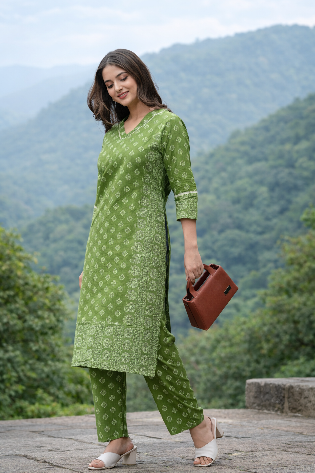 lace work green kurta pant set lace work green kurta pant set